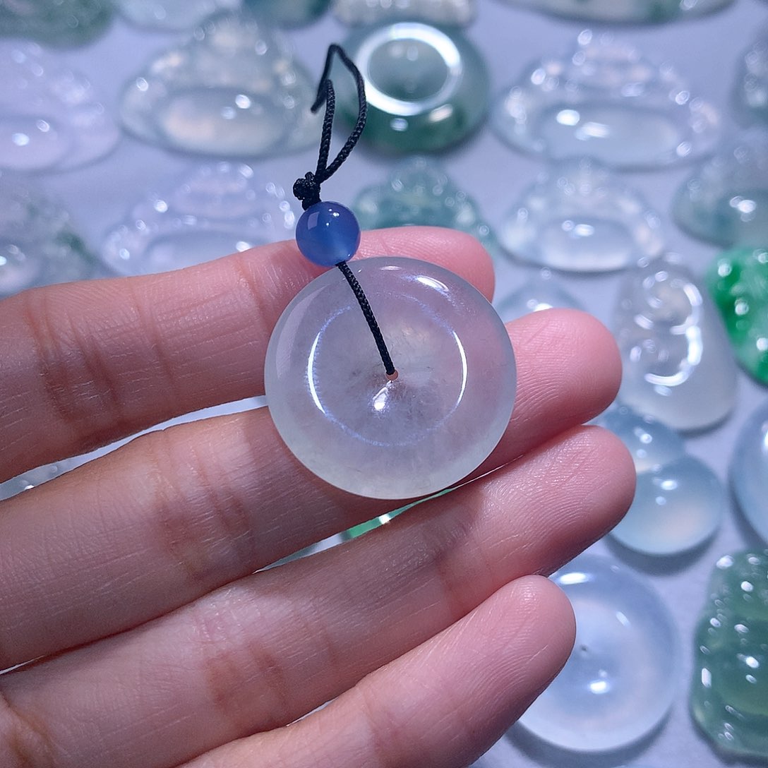 【闪购商品】翡翠颈饰18K金镶嵌扣