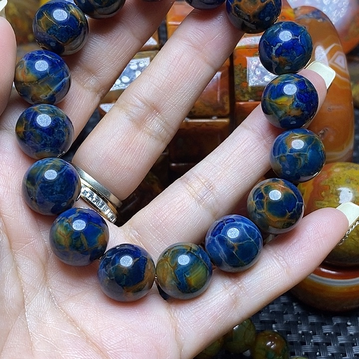 随***逛玛瑙/玉髓未镶嵌手链