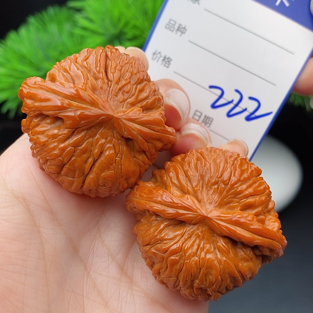 文玩核桃把件45闷白222