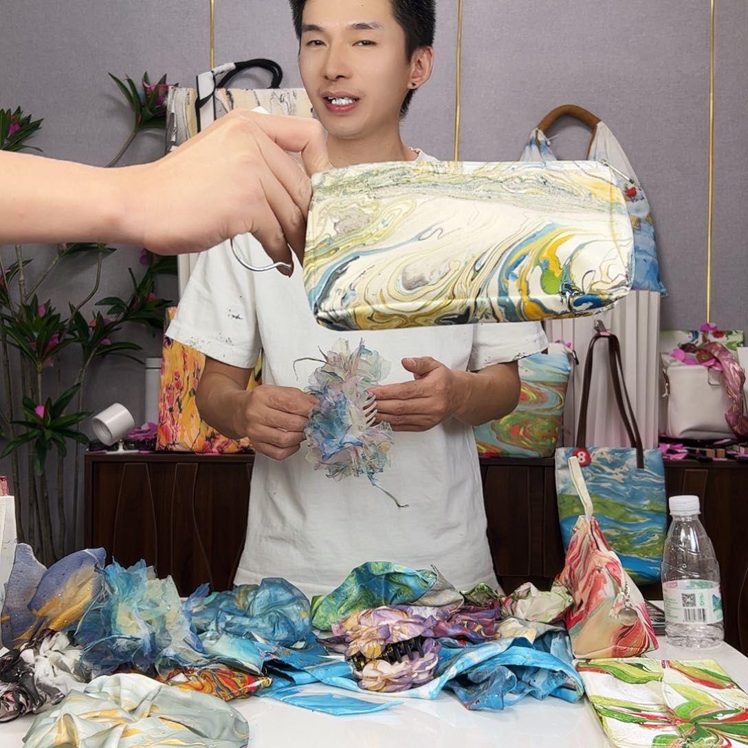 贾****年654 不退不换1111111