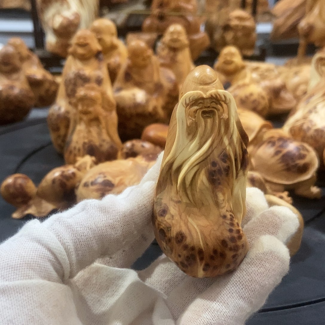 柏木（崖柏）留疤寿星