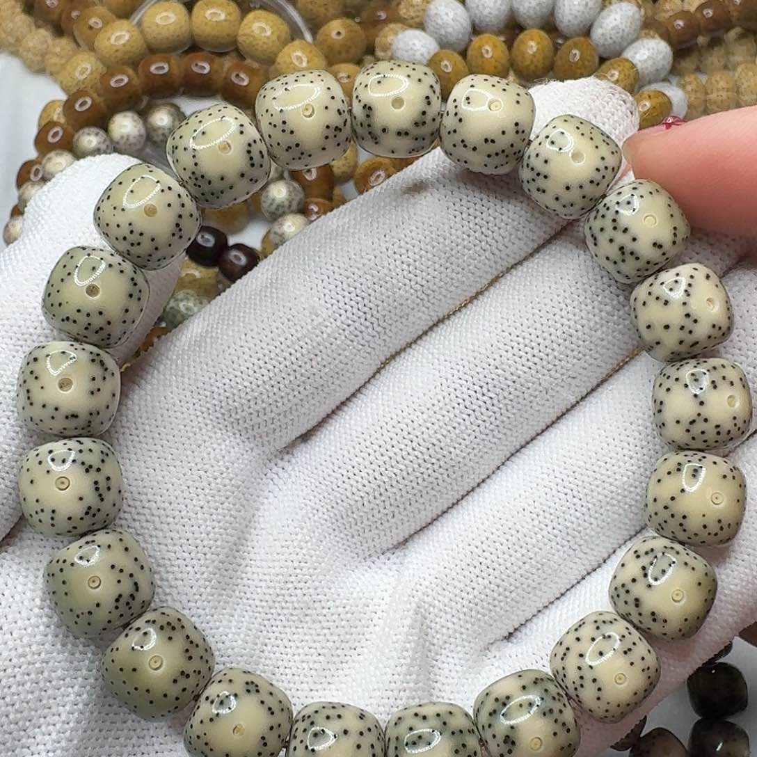 星月菩提手串@****航11纯老料毕业款星点货