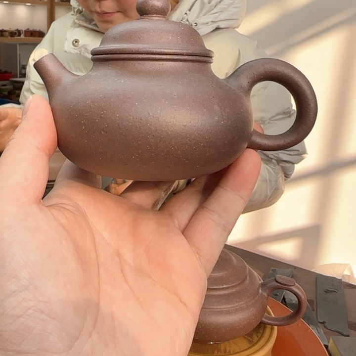 紫砂茶壶底槽清微瑕容天200CC