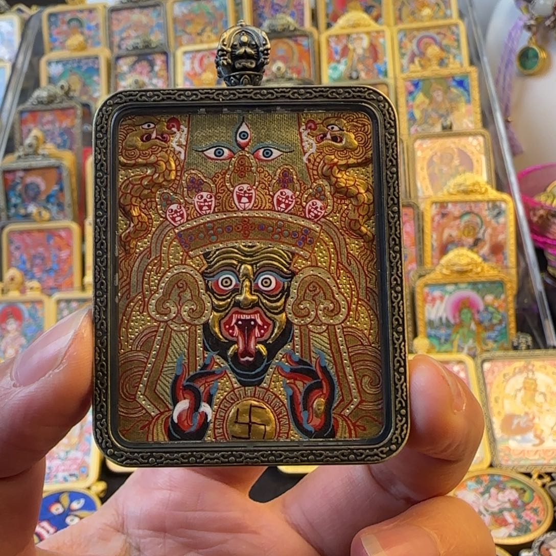 汤***粑吊坠扎基拉姆热贡唐卡