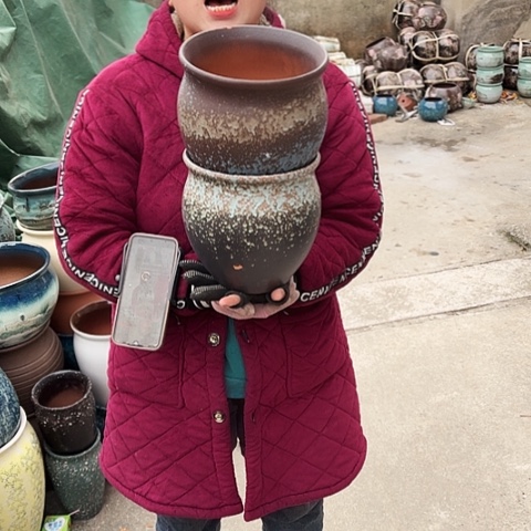 18口19高瑕疵盆子。 