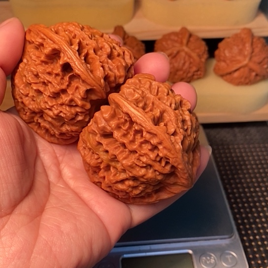 D***G吊坠文玩核桃核桃