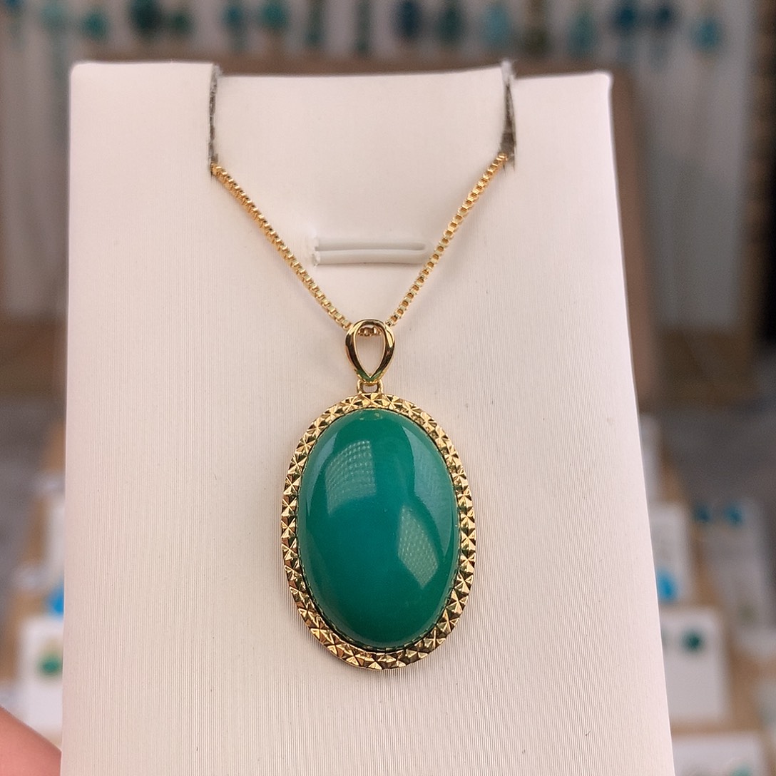 绿松石18K金镶嵌吊坠(不含链)