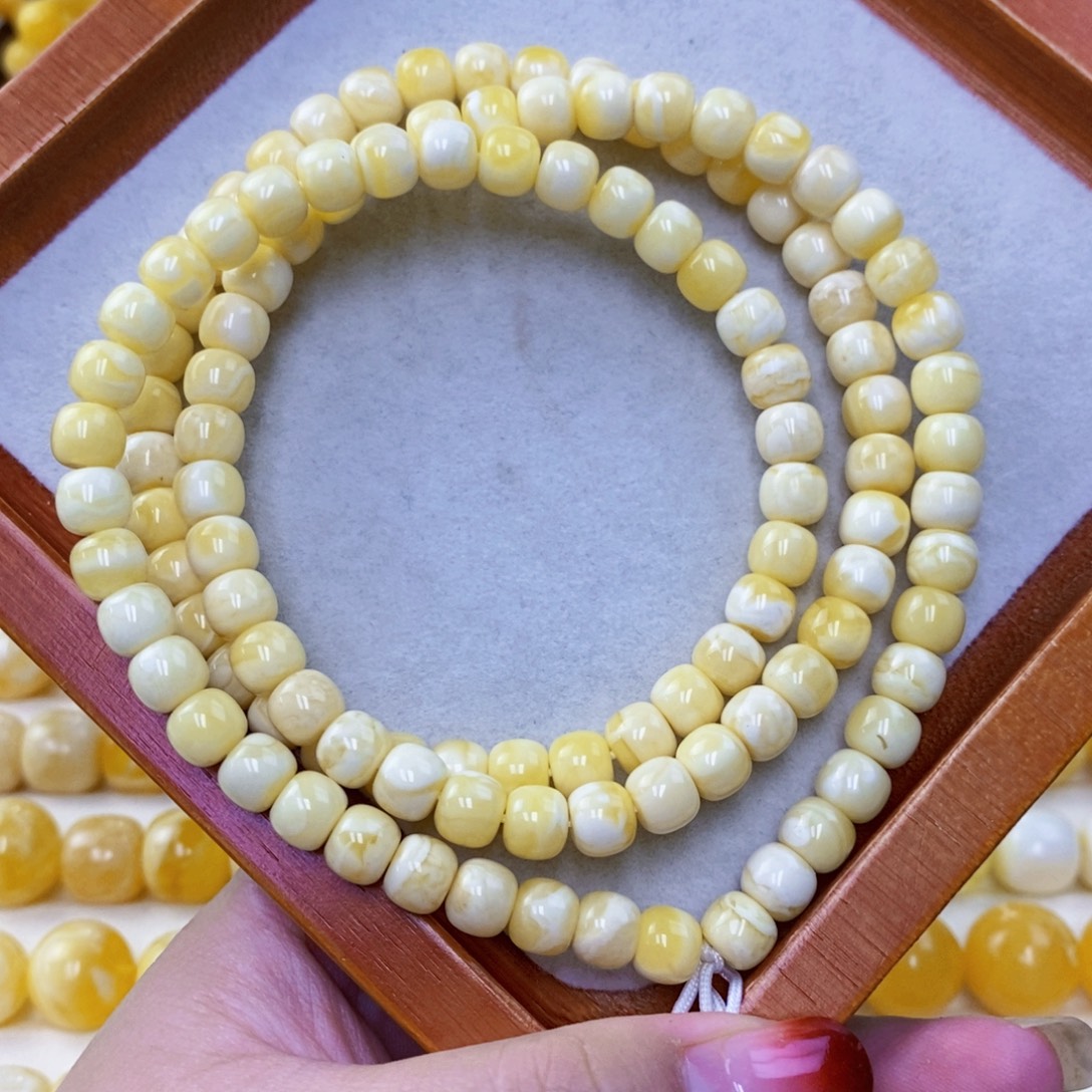 琥珀未镶嵌珠宝奇石尺寸7.9 mm