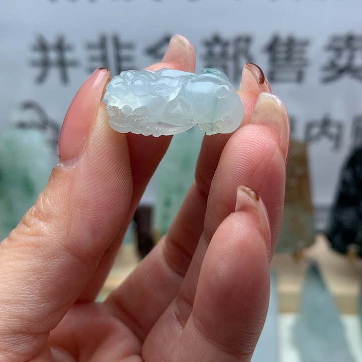 定制翡翠未镶嵌天然翡翠