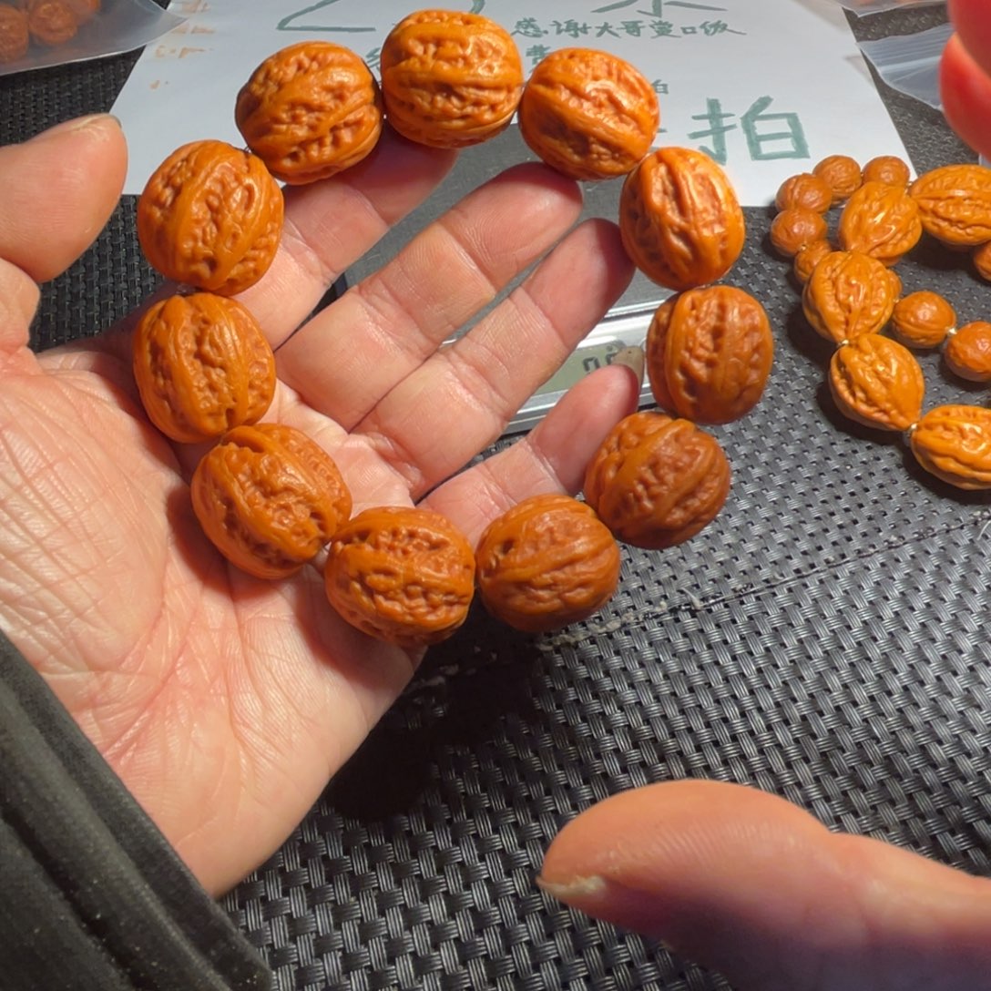 手串文玩核桃红石大枣