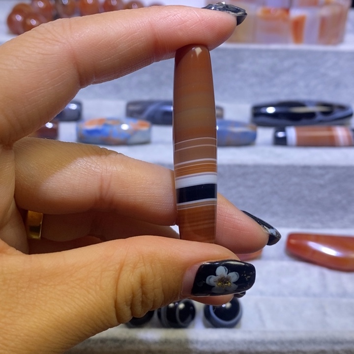 玛瑙/玉髓未镶嵌颈饰