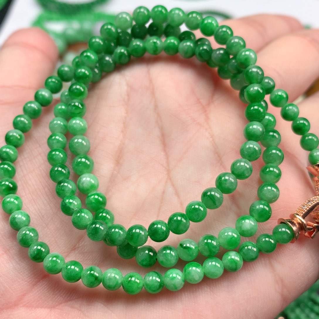 翡翠手链未镶嵌翡翠