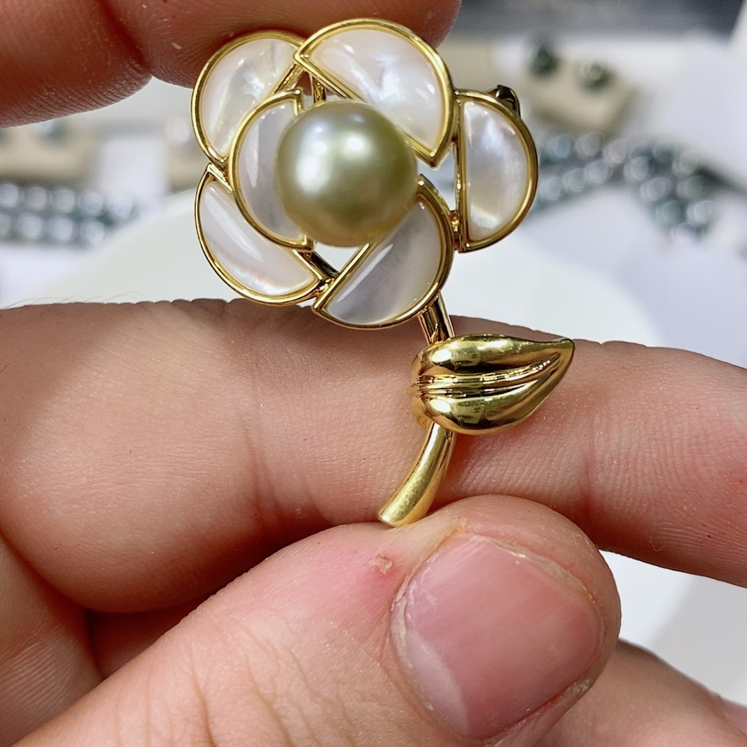 海水珍珠胸饰未镶嵌