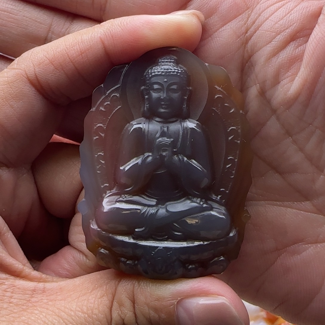 玛瑙/玉髓颈饰未镶嵌