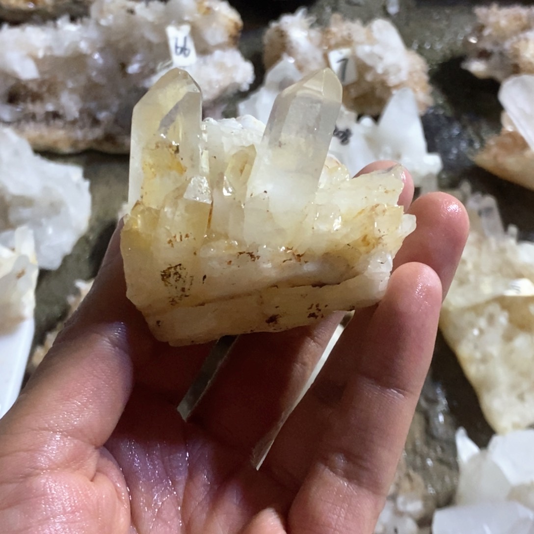 水晶原石摆件未镶嵌水晶