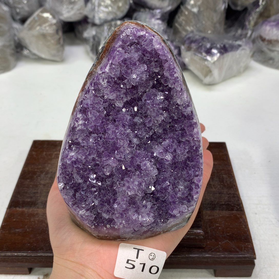 紫晶摆件未镶嵌水晶