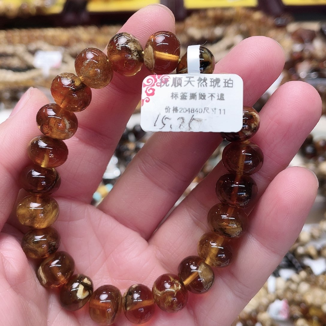 琥珀裸石未镶嵌十一