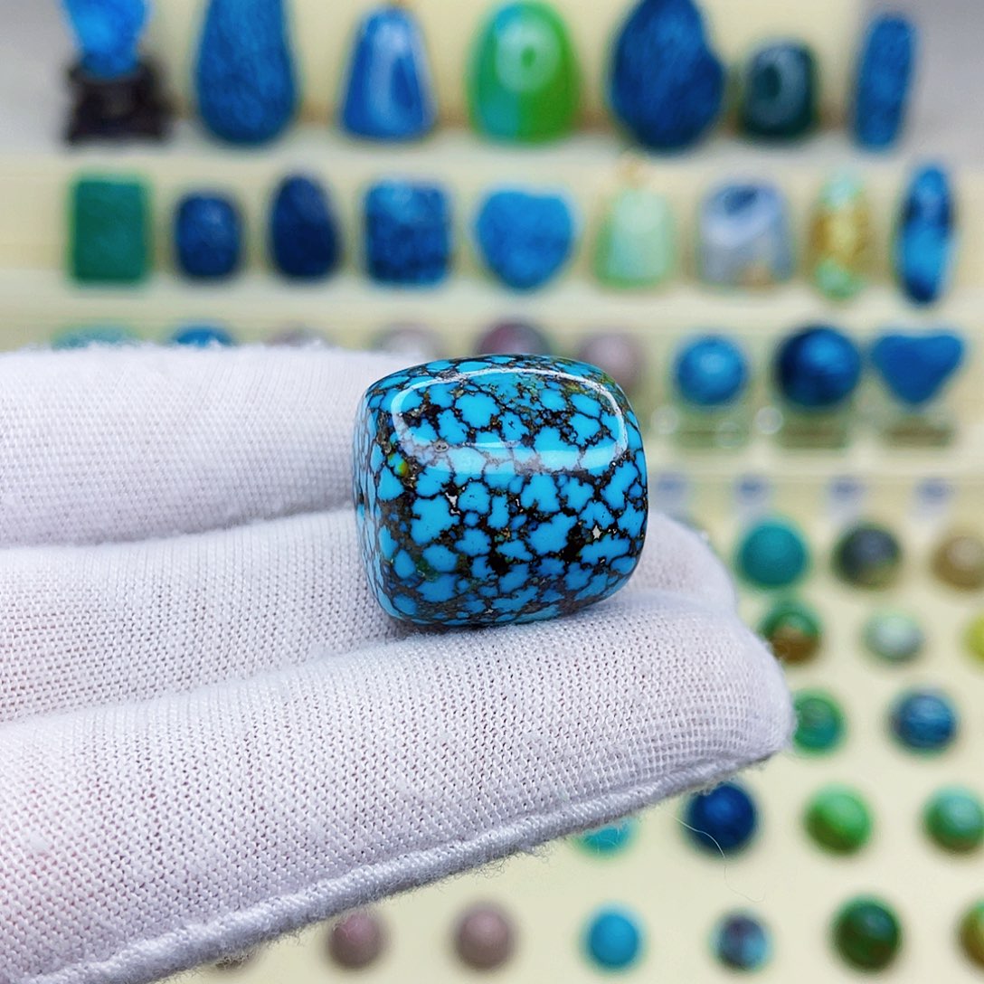 绿松石绿松石未镶嵌