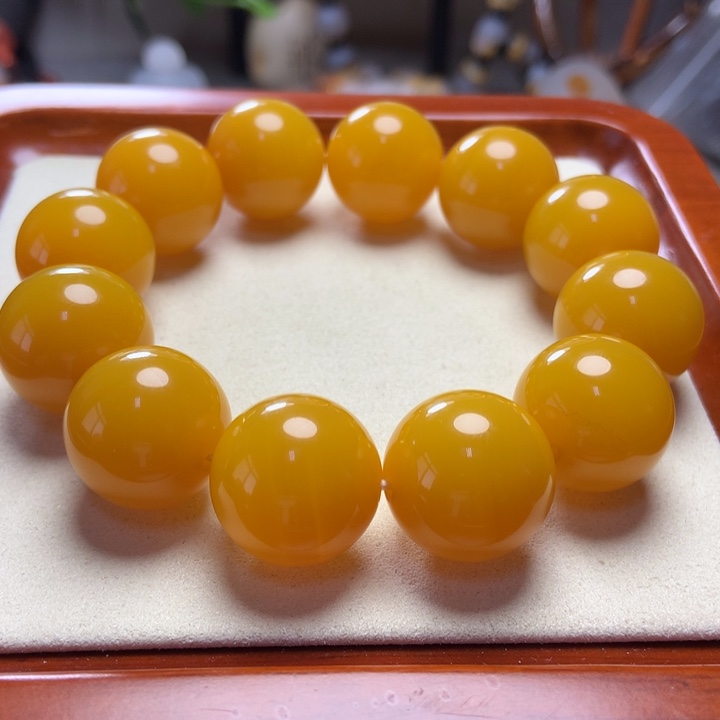 玛瑙/玉髓手串未镶嵌鸡油黄