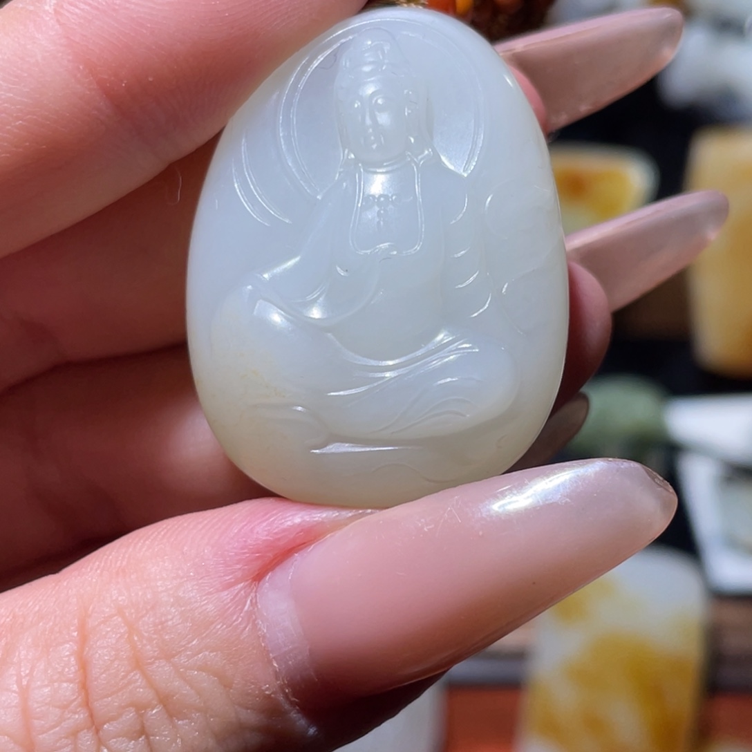 和田玉未镶嵌颈饰