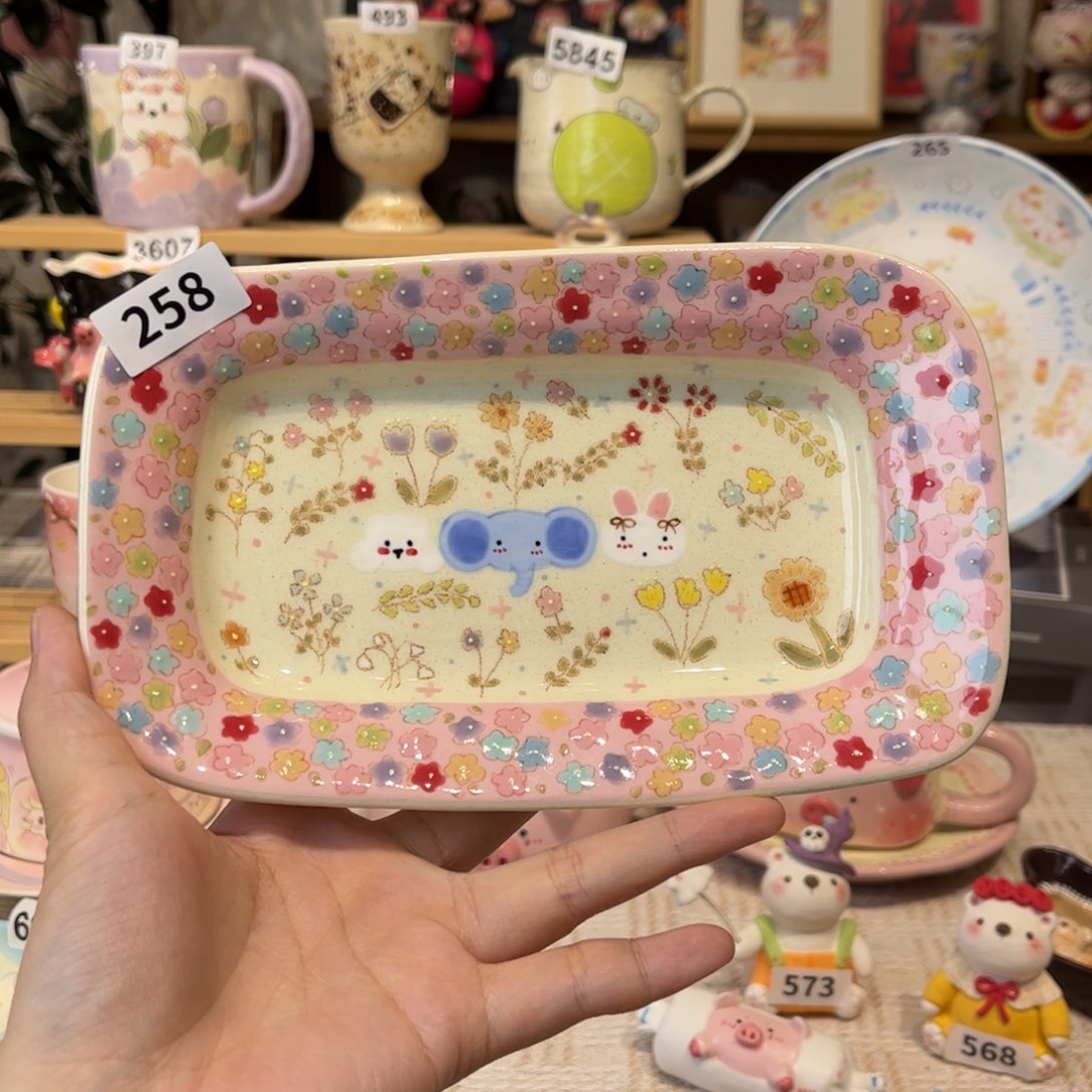 瓷片258哈哈哈哈哈哈哈哈哈