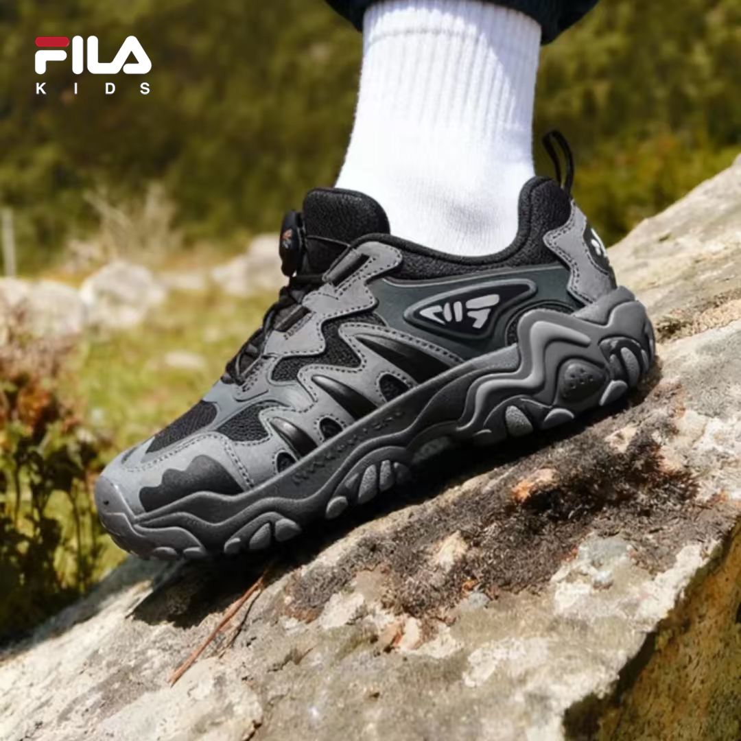 斐乐童鞋儿童虎爪5跑鞋2025冬季新款户外运动鞋大童鞋K15B542501