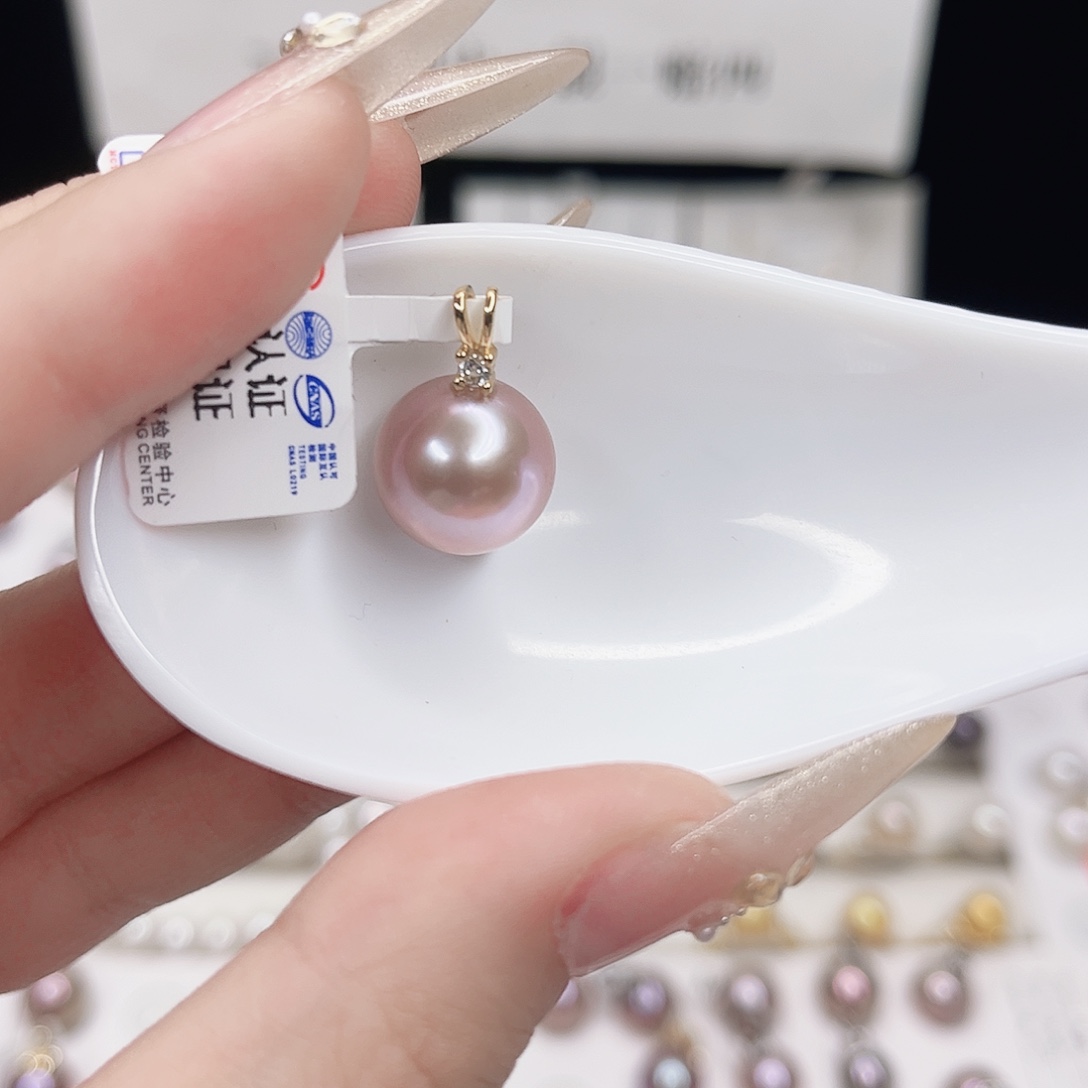 淡水珍珠吊坠(赠链)合金