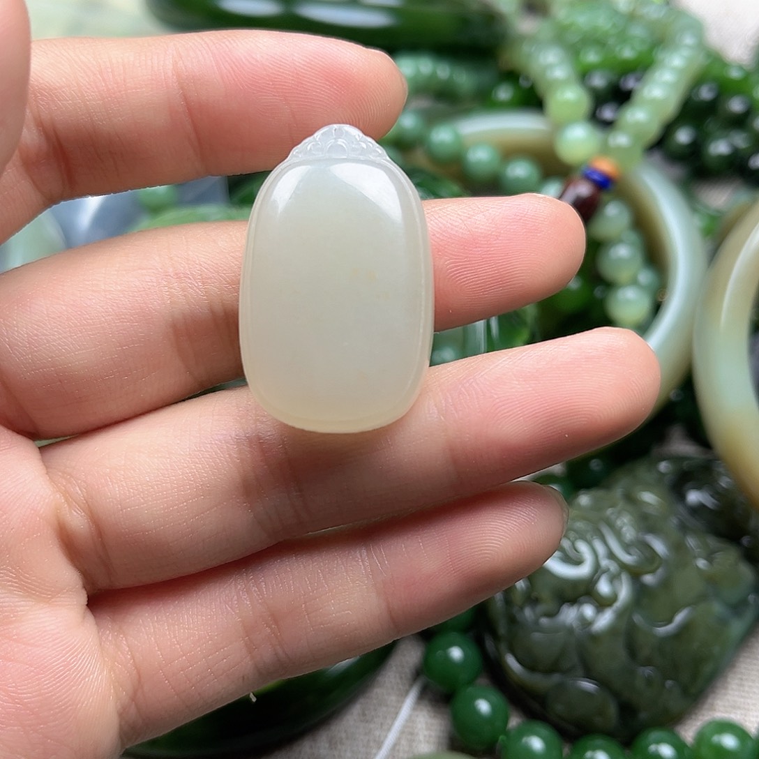 和田玉（白玉）未镶嵌颈饰