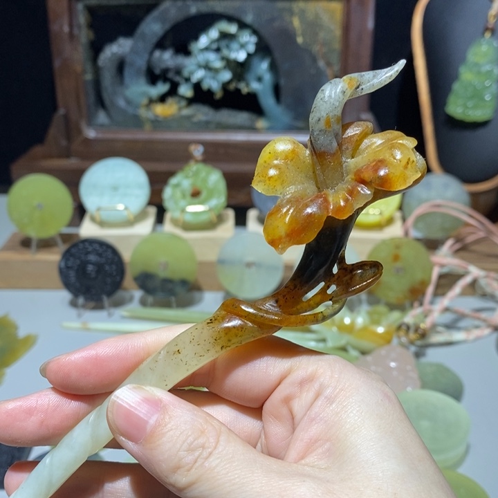 岫玉未镶嵌颈饰颈饰9