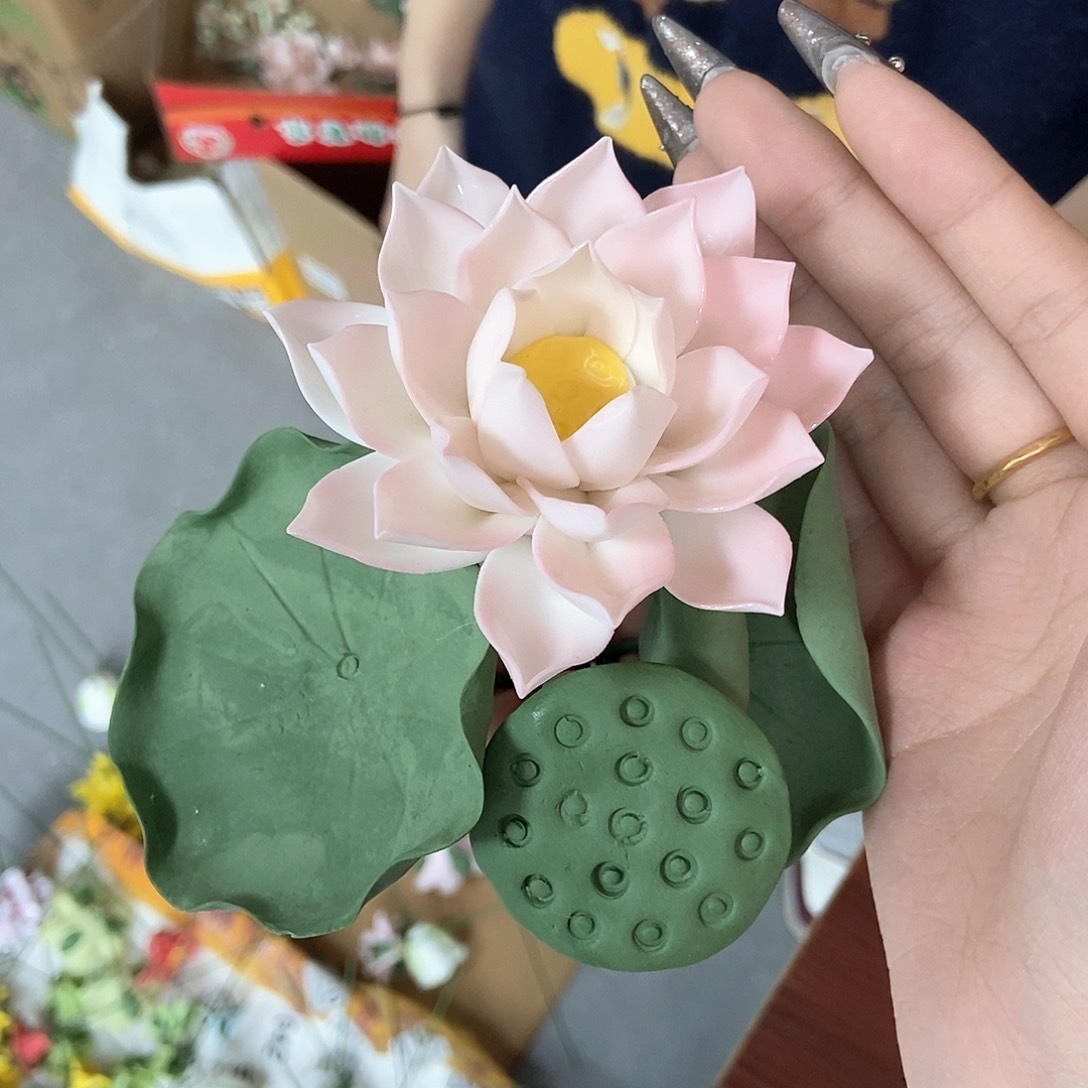 陶瓷设计风格现代陈*忆