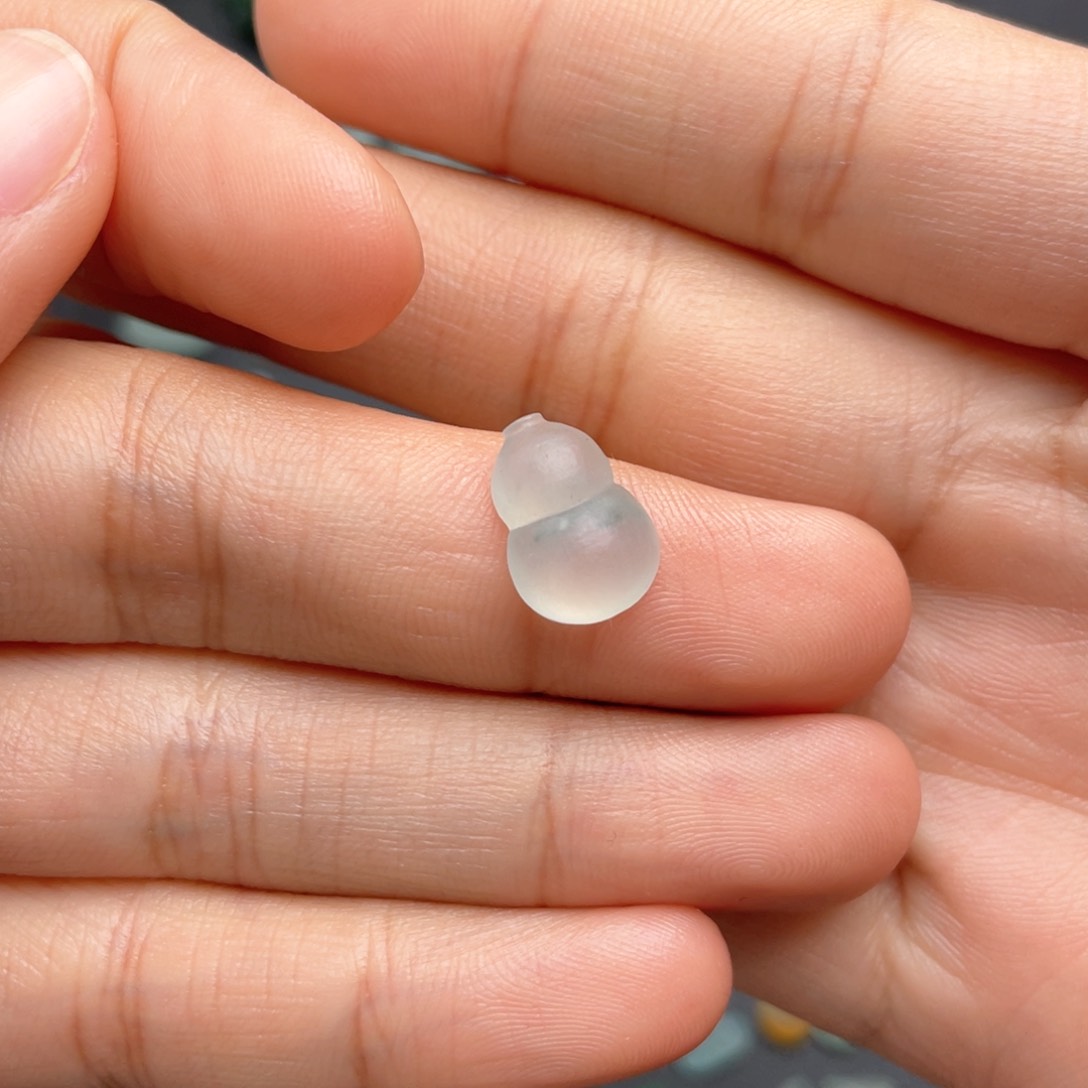 定制翡翠未镶嵌毛货