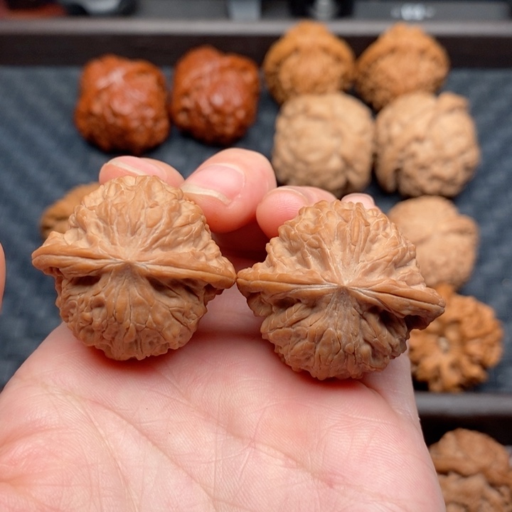 文玩核桃把件磨盘全品