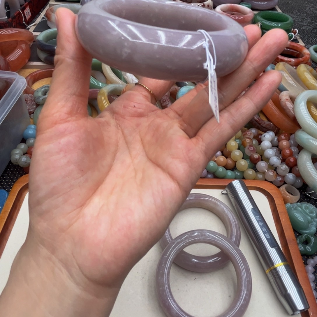 秋***天石英质玉未镶嵌圈口56/58