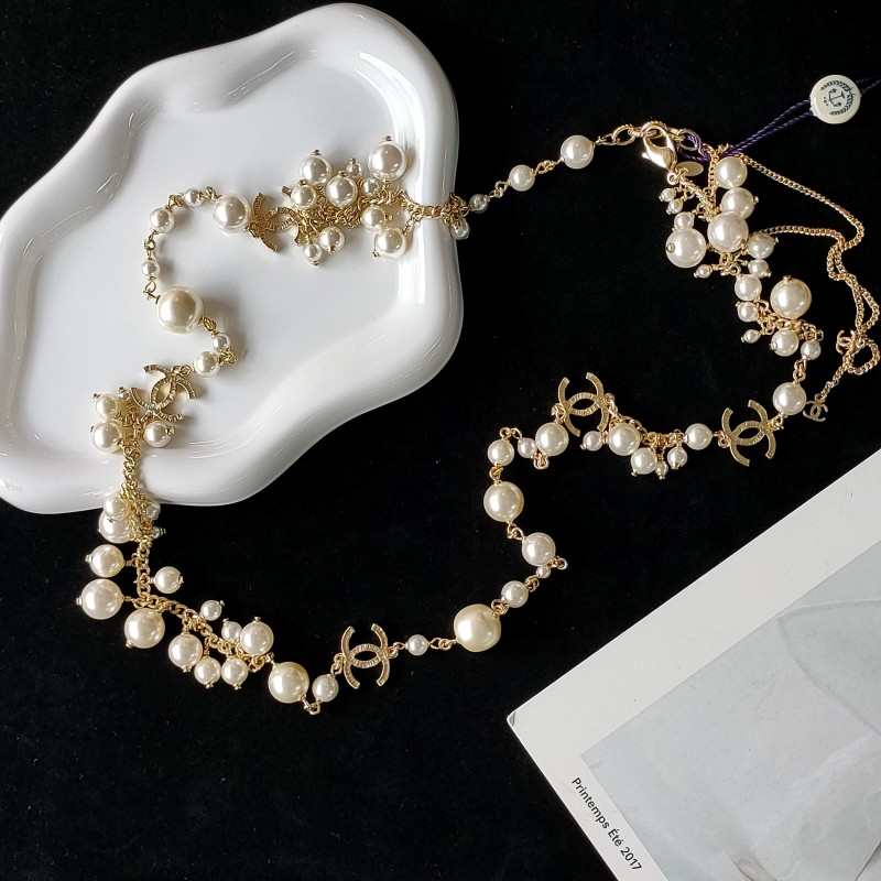 95新 Chanel/香奈儿 Azul-11P金色葡萄串珍珠双C项链51191