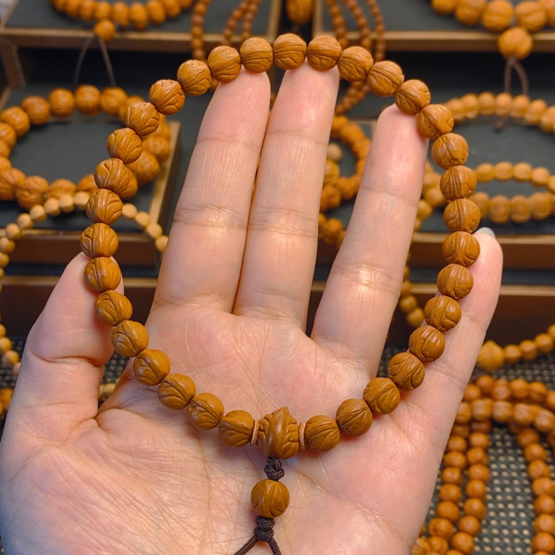 无***空桃核吊坠秦岭森林08