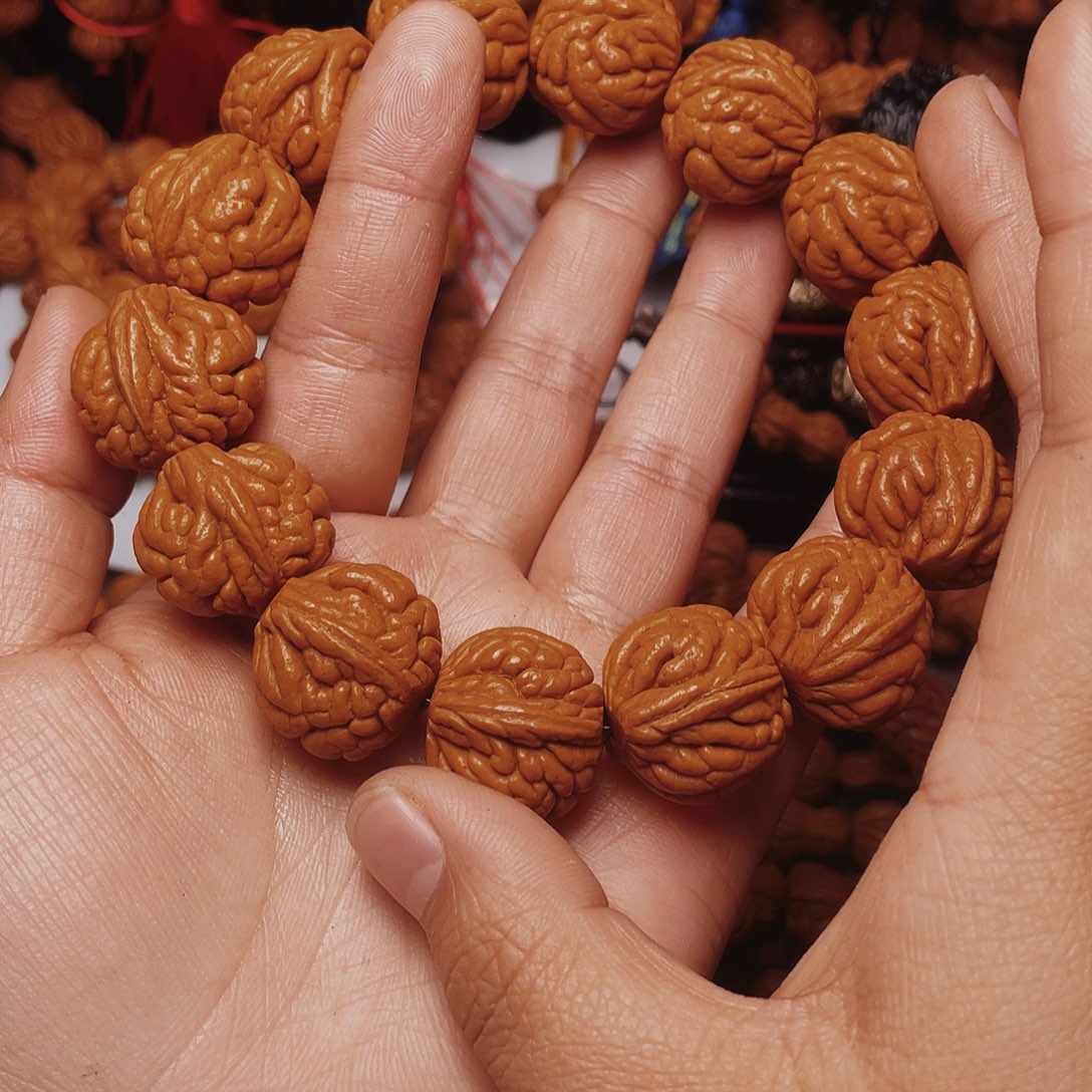 吊坠桃核龙纹桃枭