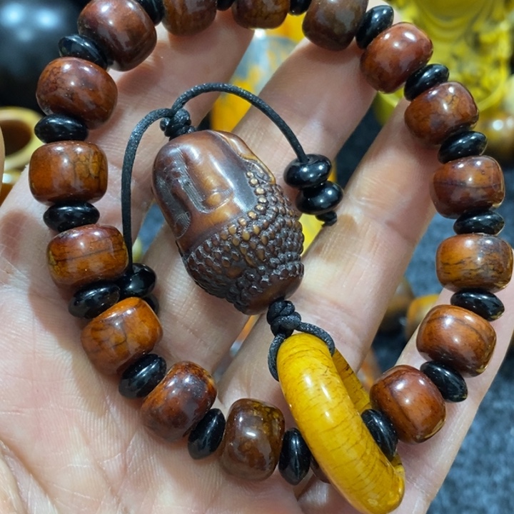 滴血莲花菩提吊坠