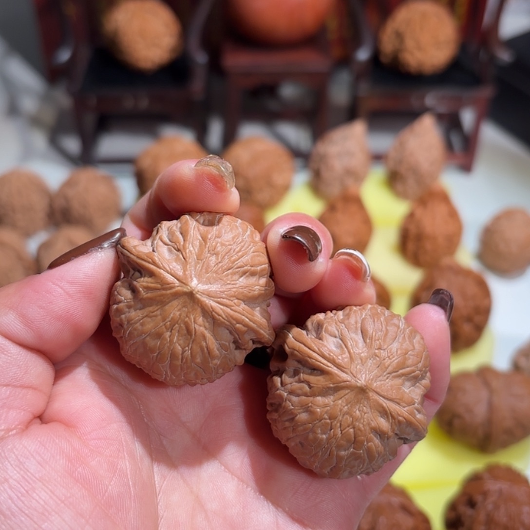 大叶紫檀（黑酸枝木类）文玩核桃铁锤妹38