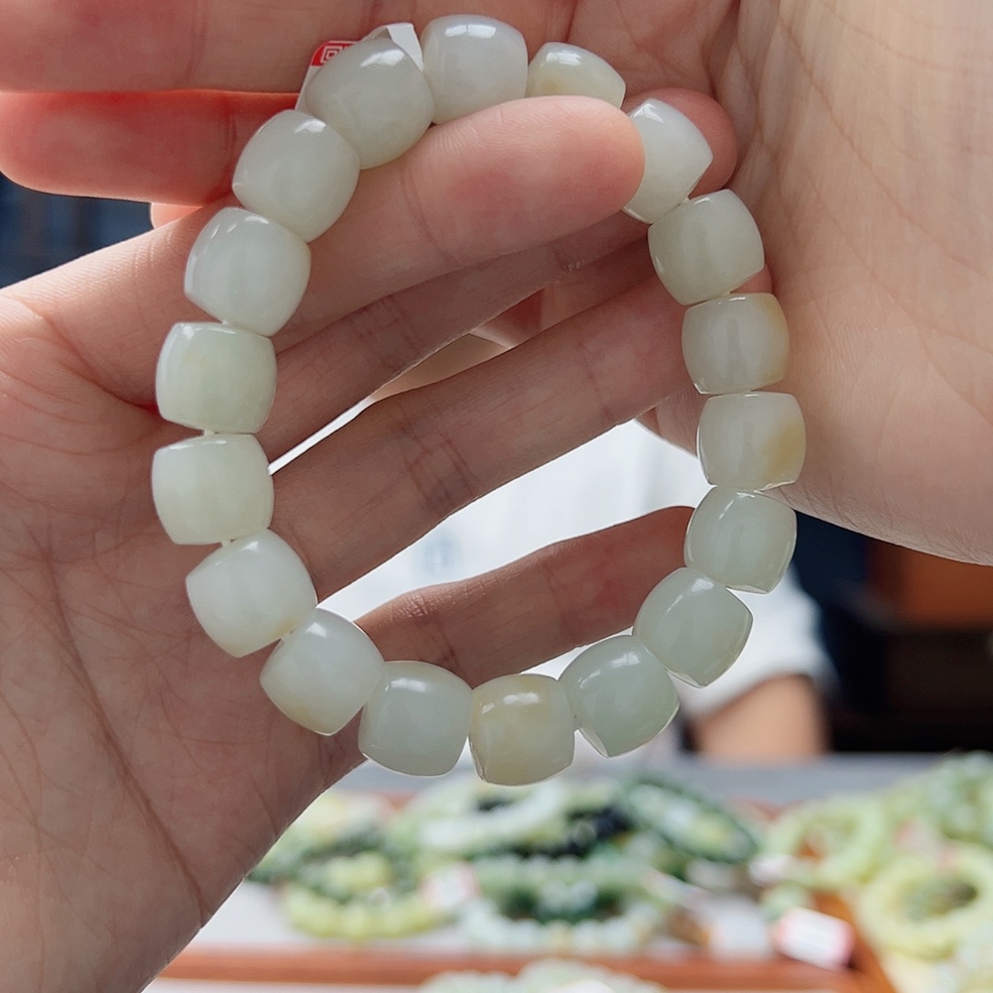 手链未镶嵌和田玉12糖白料