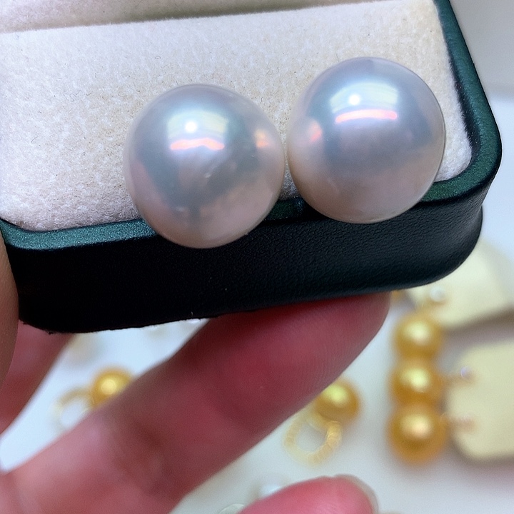 银S925镶嵌耳饰淡水珍珠