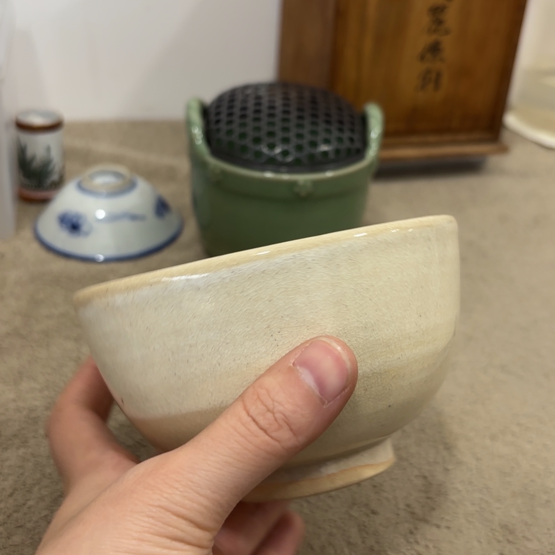 瓷片非常好看漂亮的物品 
