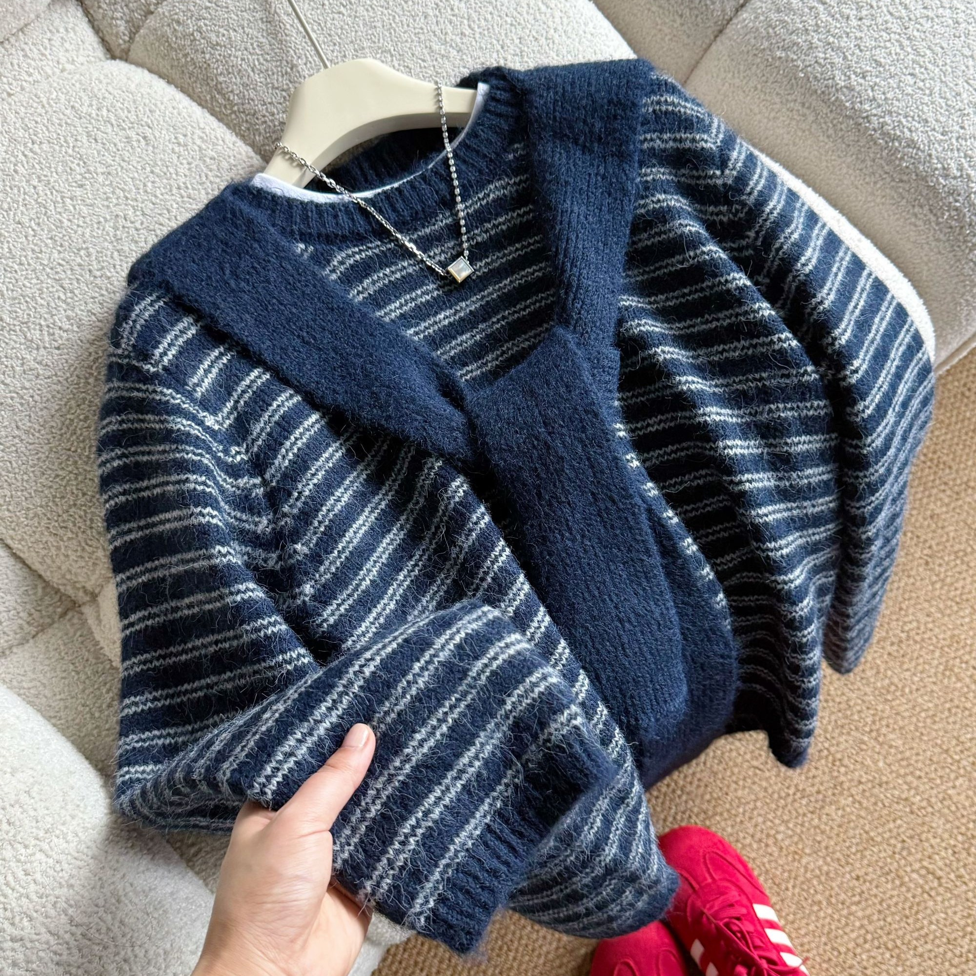 INS风女针织条纹披肩学院风毛针织衫休闲毛衣