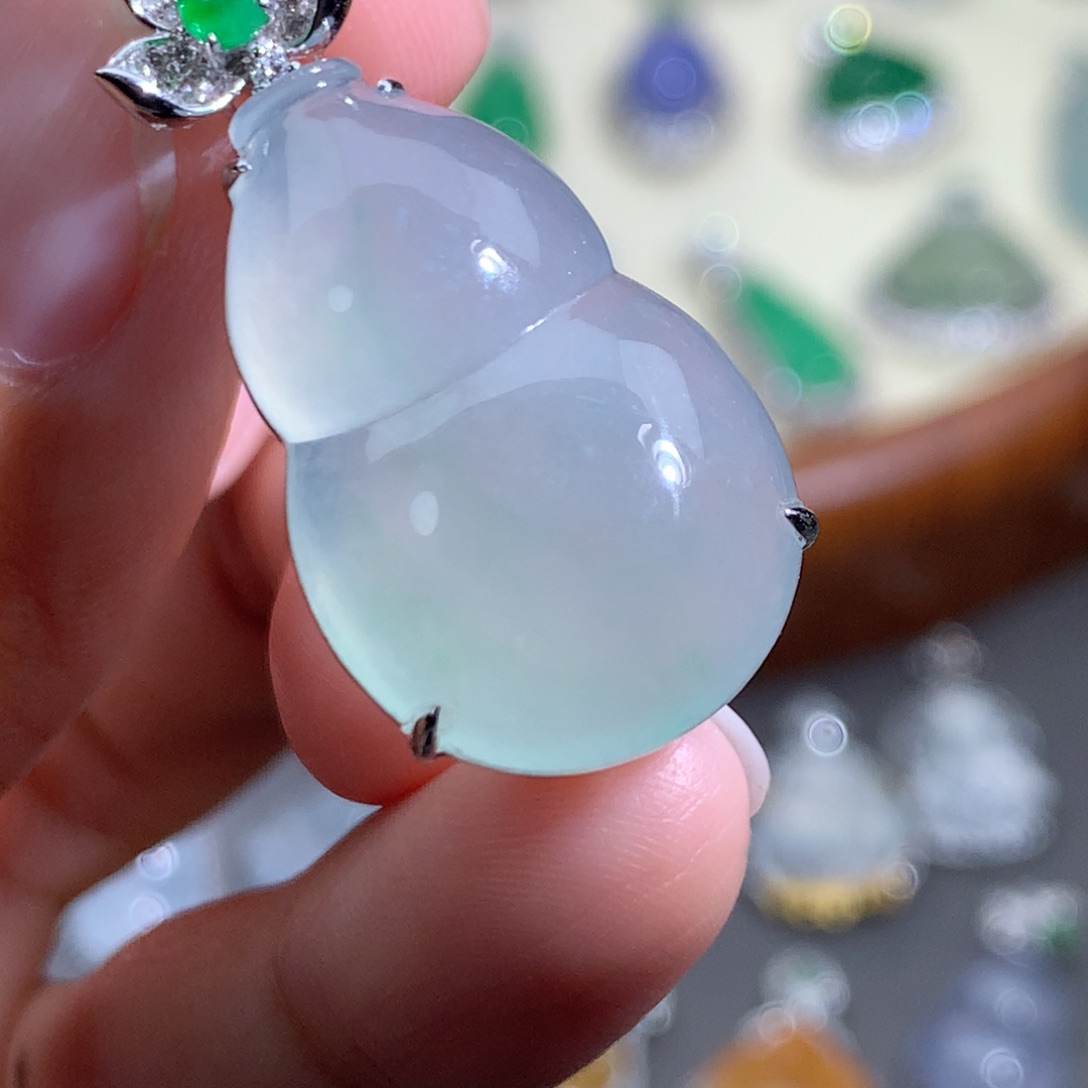 翡翠18K金镶嵌吊坠(不含链)大葫芦