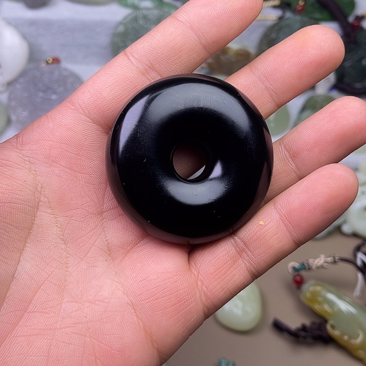 和田玉吊坠(不含链)未镶嵌