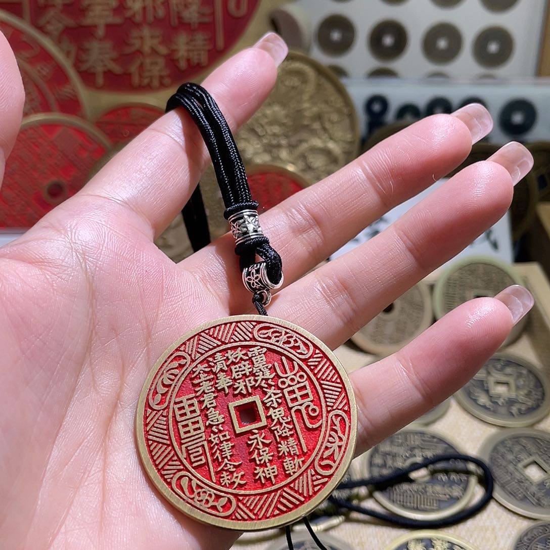 铜铜现代仿制工艺品花钱