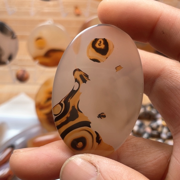 玛瑙/玉髓吊坠未镶嵌