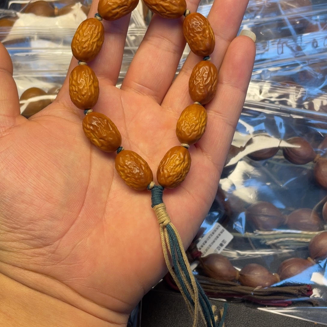 橄榄核手串大枣水晶核1.4mm