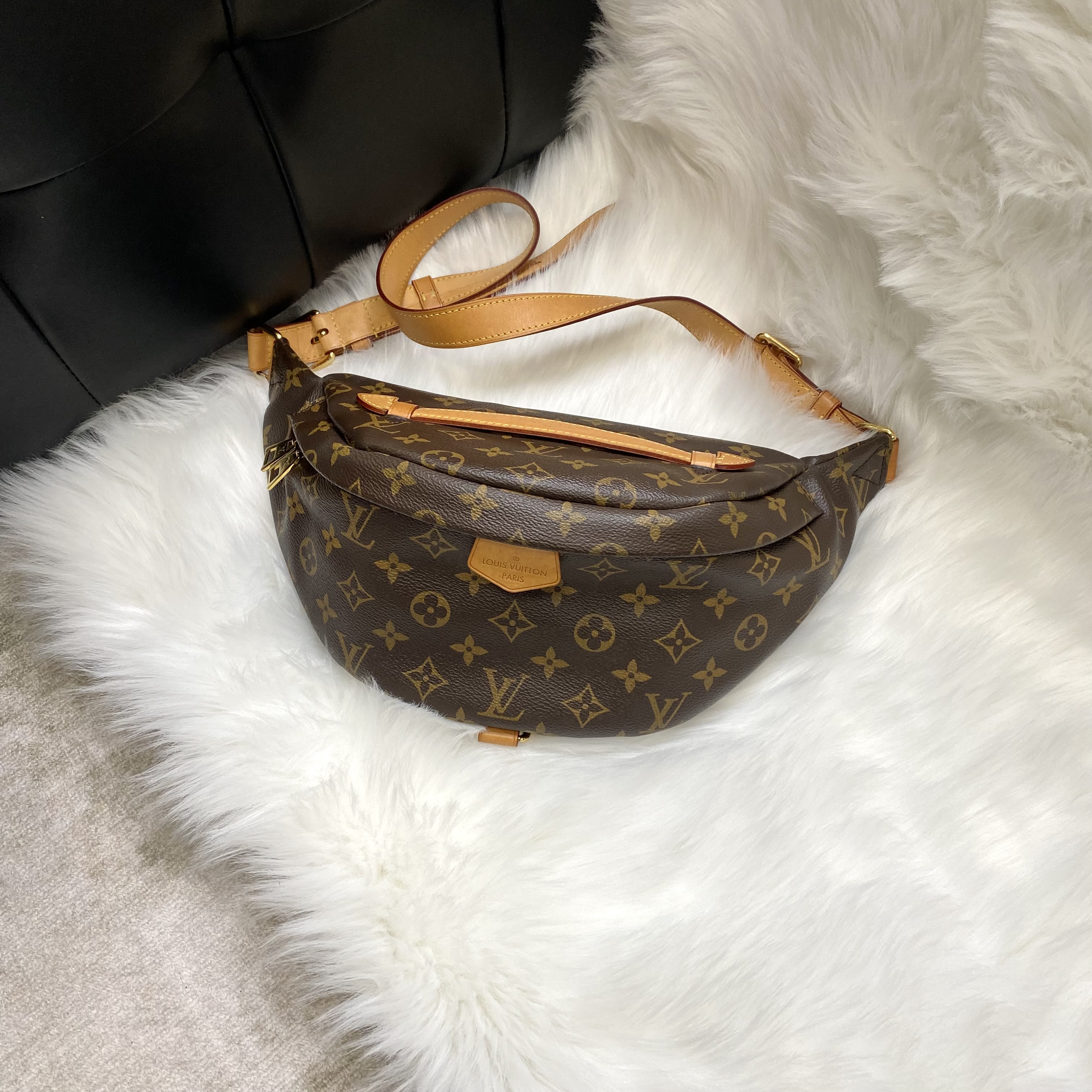 95新 LouisVuitton/路易威登 LV  老花腰包 斜跨包