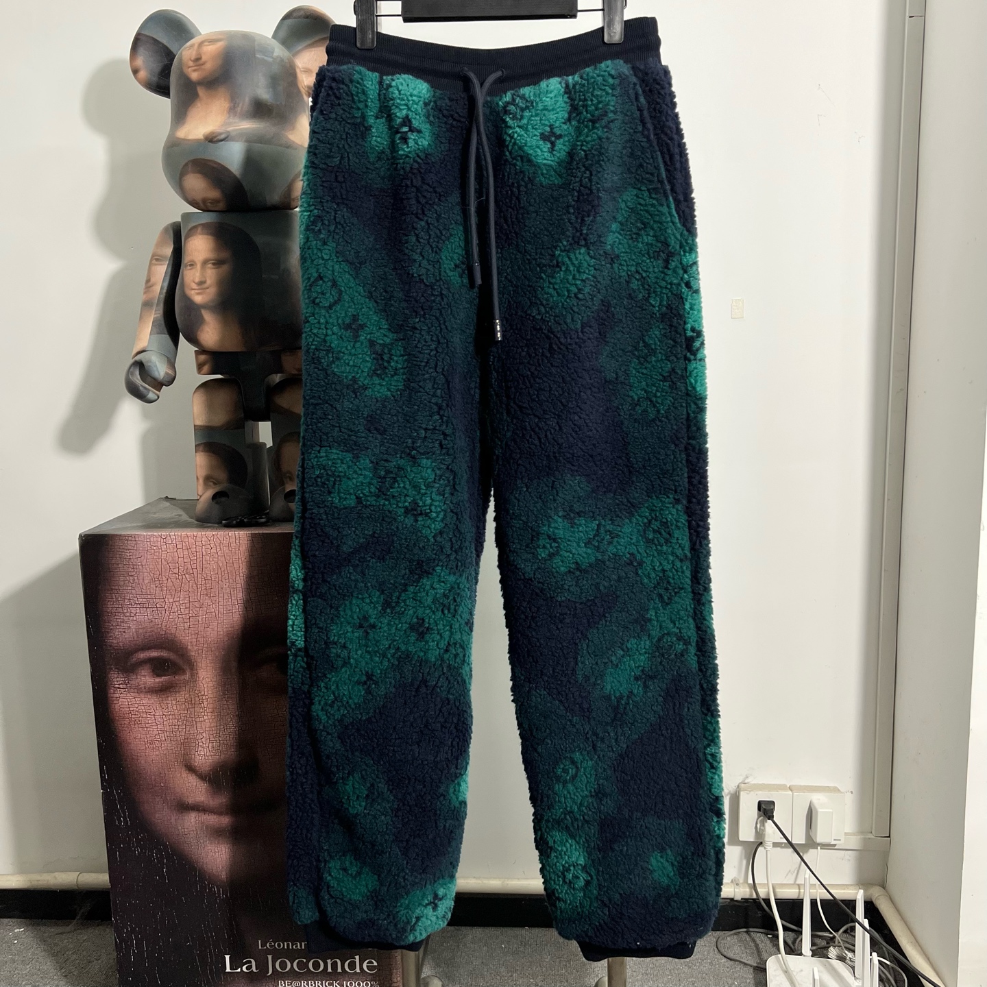 99新 LouisVuitton/路易威登 满印泰迪长裤 X0509尺码：M裤长110