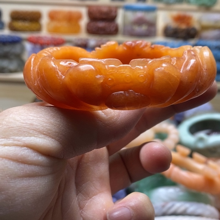 未镶嵌手镯石英质玉